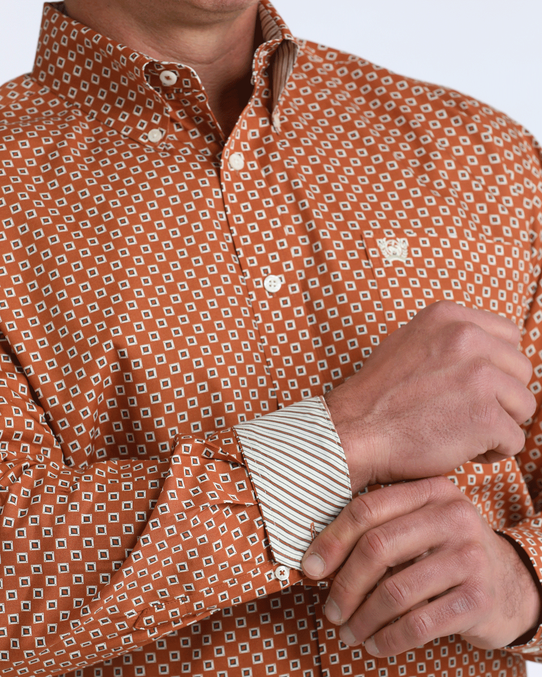 Men's Classic Fit Button-Down Western Shirt