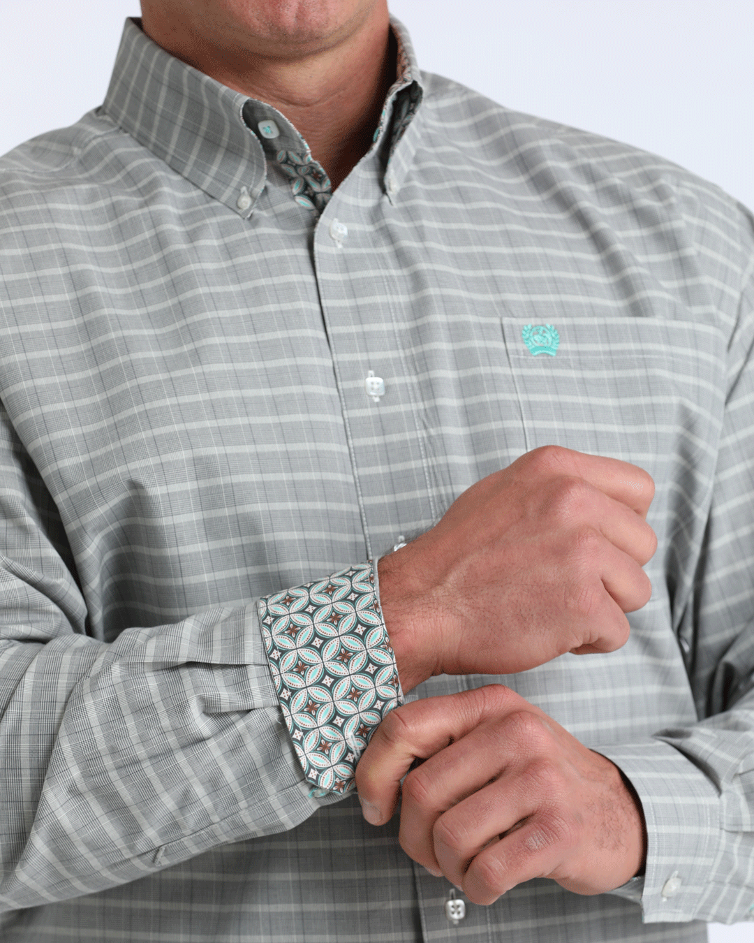 Men's Classic Fit Button-Down Western Shirt