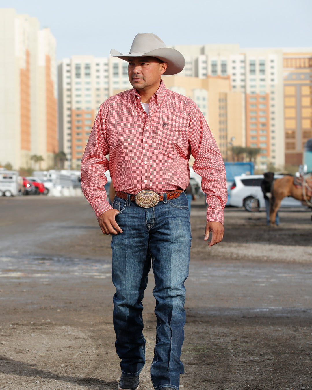 Men's Stretch Classic Fit Button-Down Western Shirt