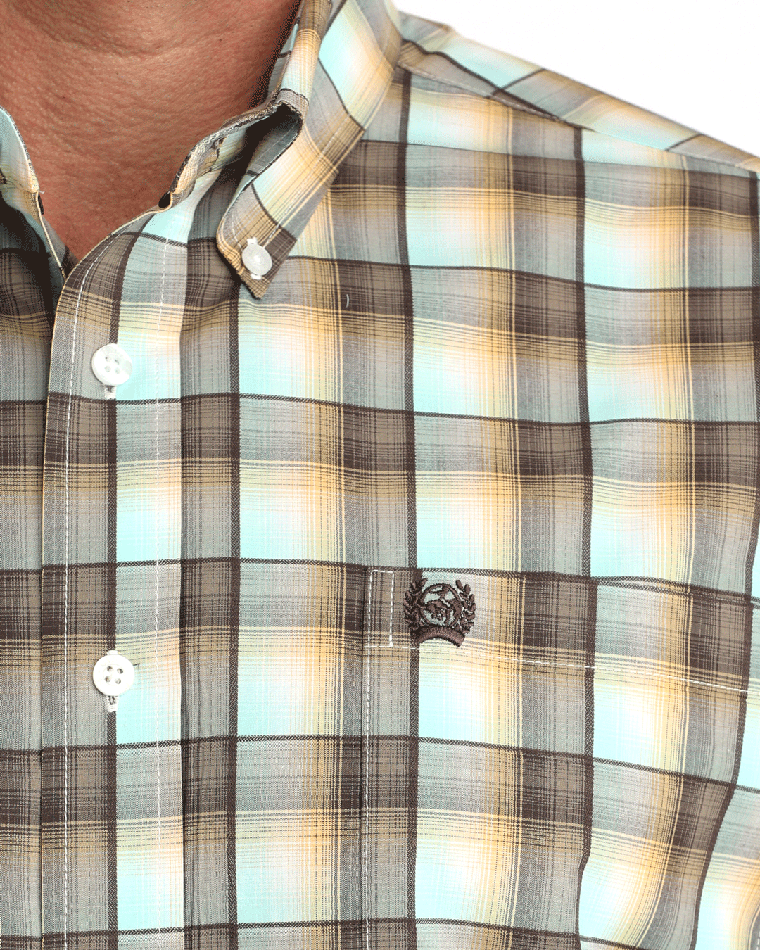 Men's Classic Fit Button-Down Western Shirt