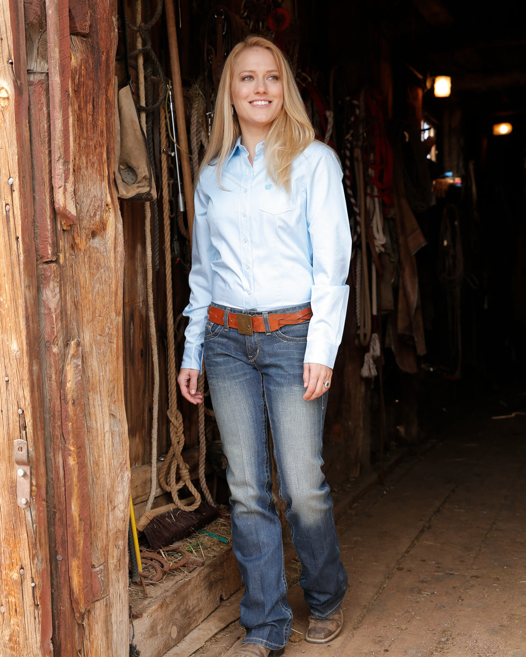 Women's Tencel™ Arena Fit Button-Down Western Shirt
