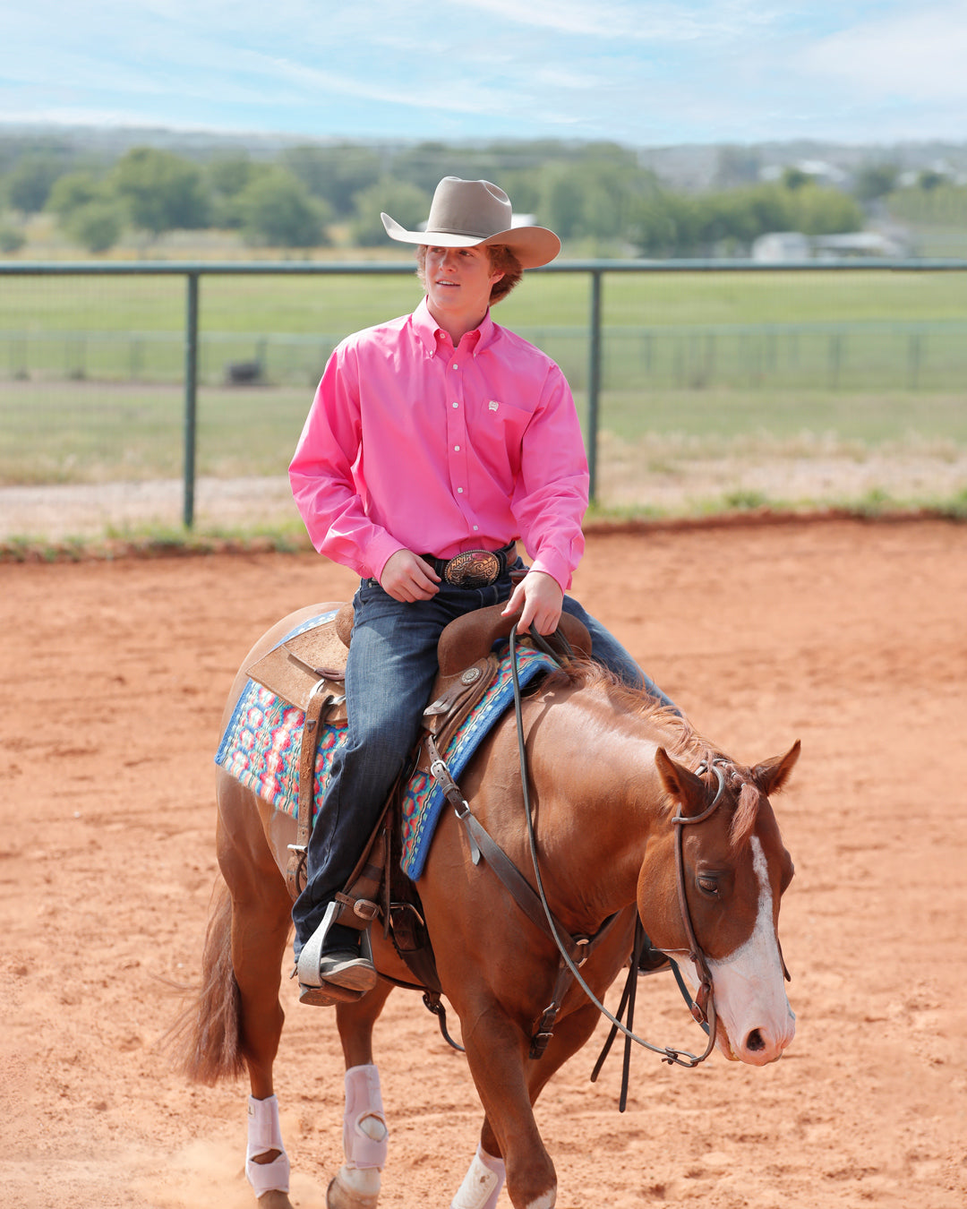 Men's Classic Fit Button-Down Western Shirt