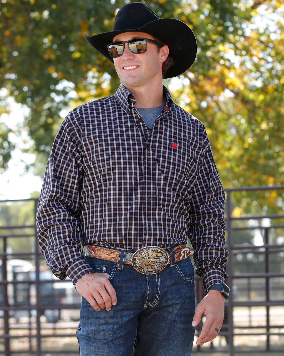 Men's Stretch Classic Fit Button-Down Western Shirt