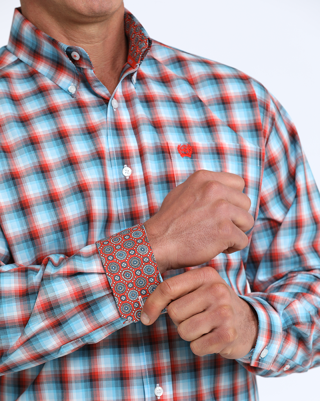 Men's Classic Fit Button-Down Western Shirt