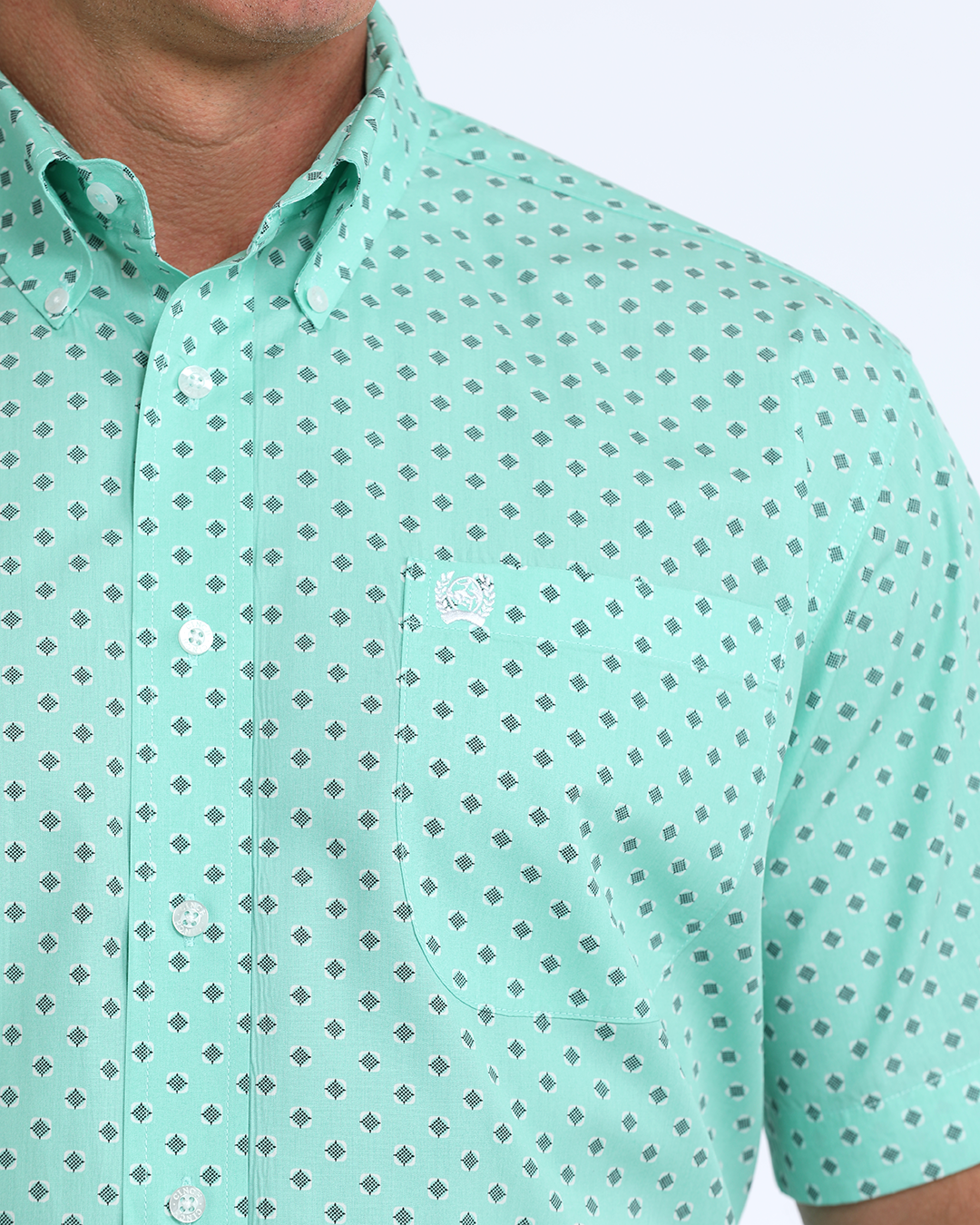 Men's Classic Fit Button-Down Western Shirt