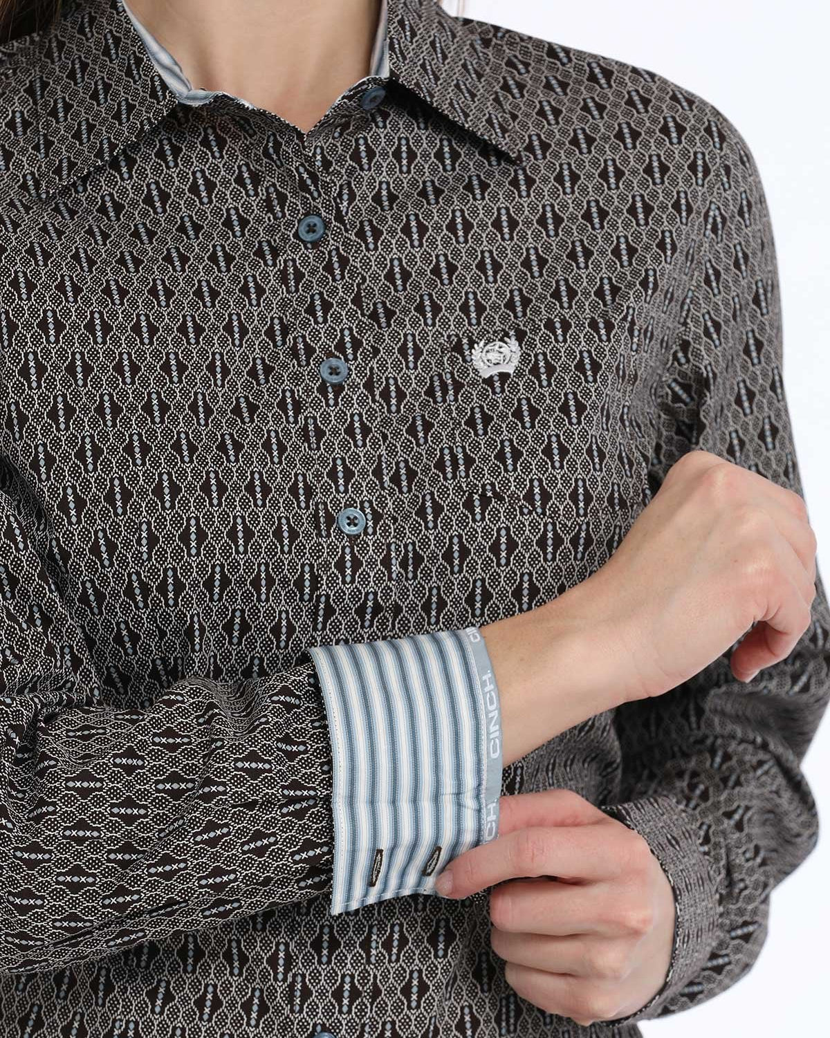 Women’s Arena Fit Button-Down Western Shirt