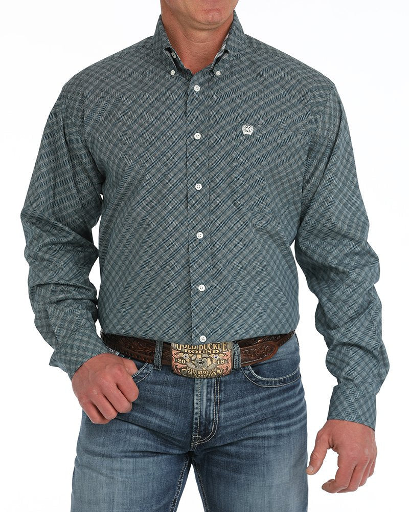 Men's Classic Fit Button-Down Western Shirt