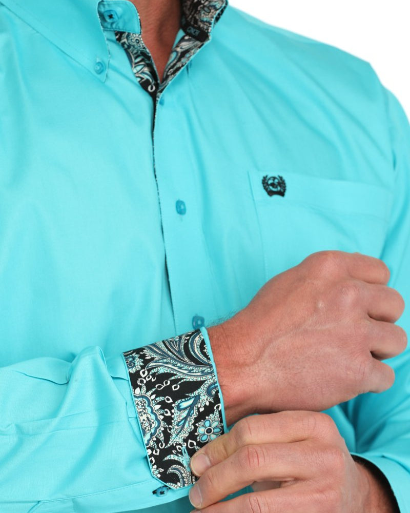 Men's Solid Classic Fit Button-Down Western Shirt