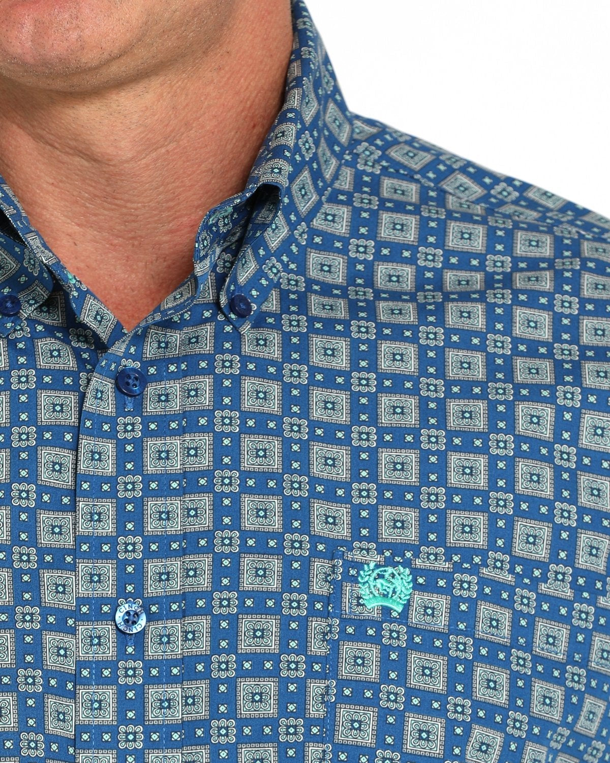 Men's Classic Fit Button-Down Western Shirt